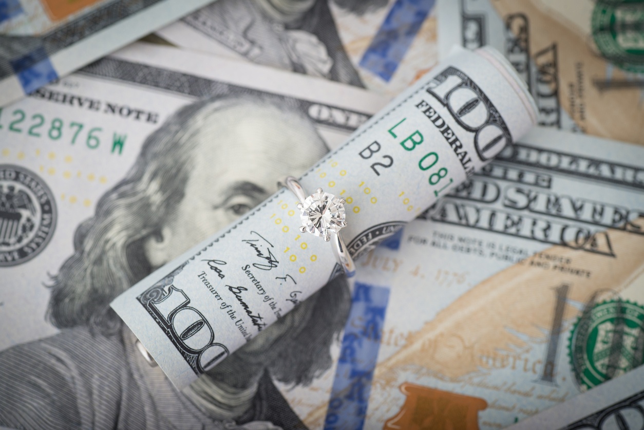 money-talks-before-getting-married.jpg