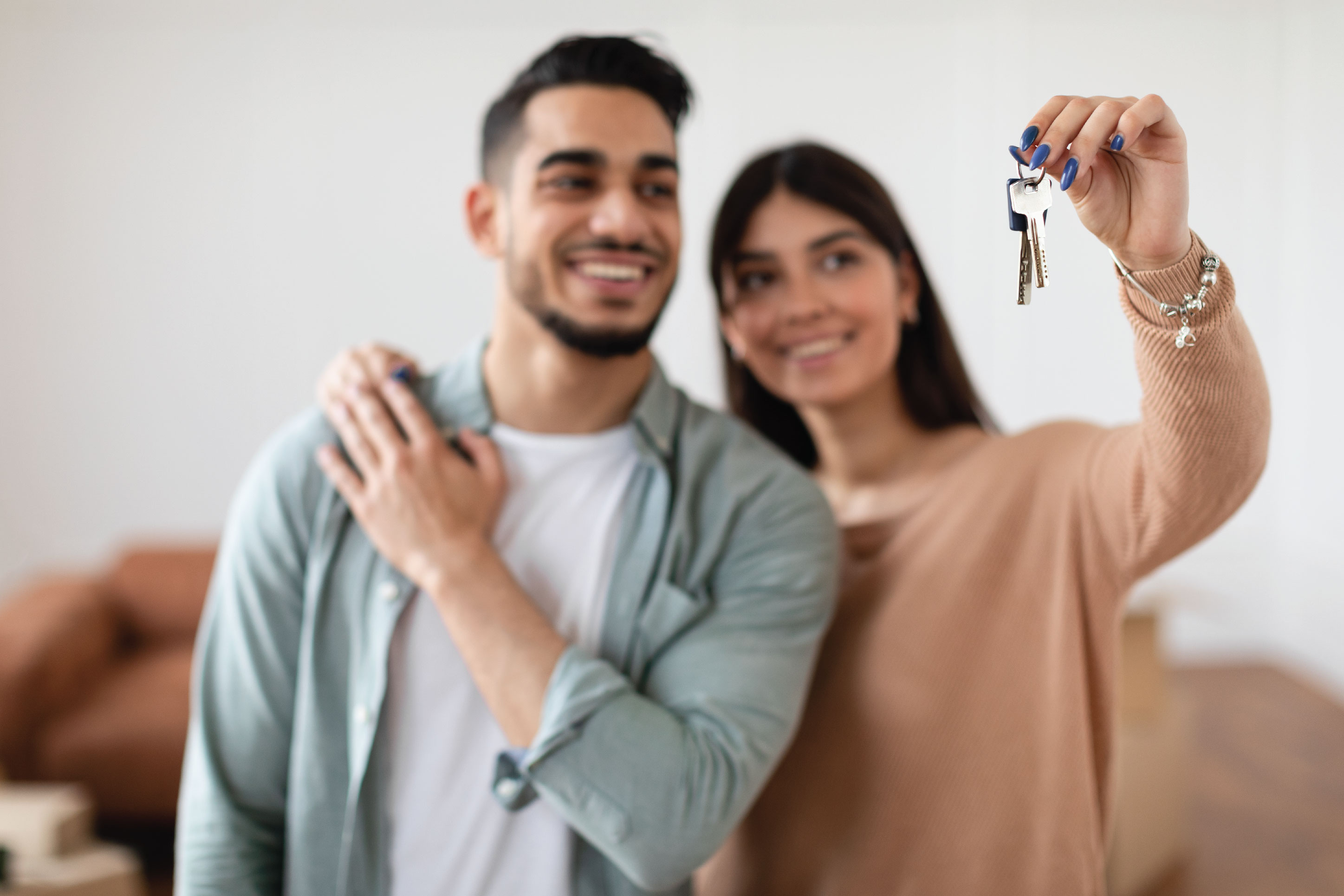 Couple buying a new home in Montana